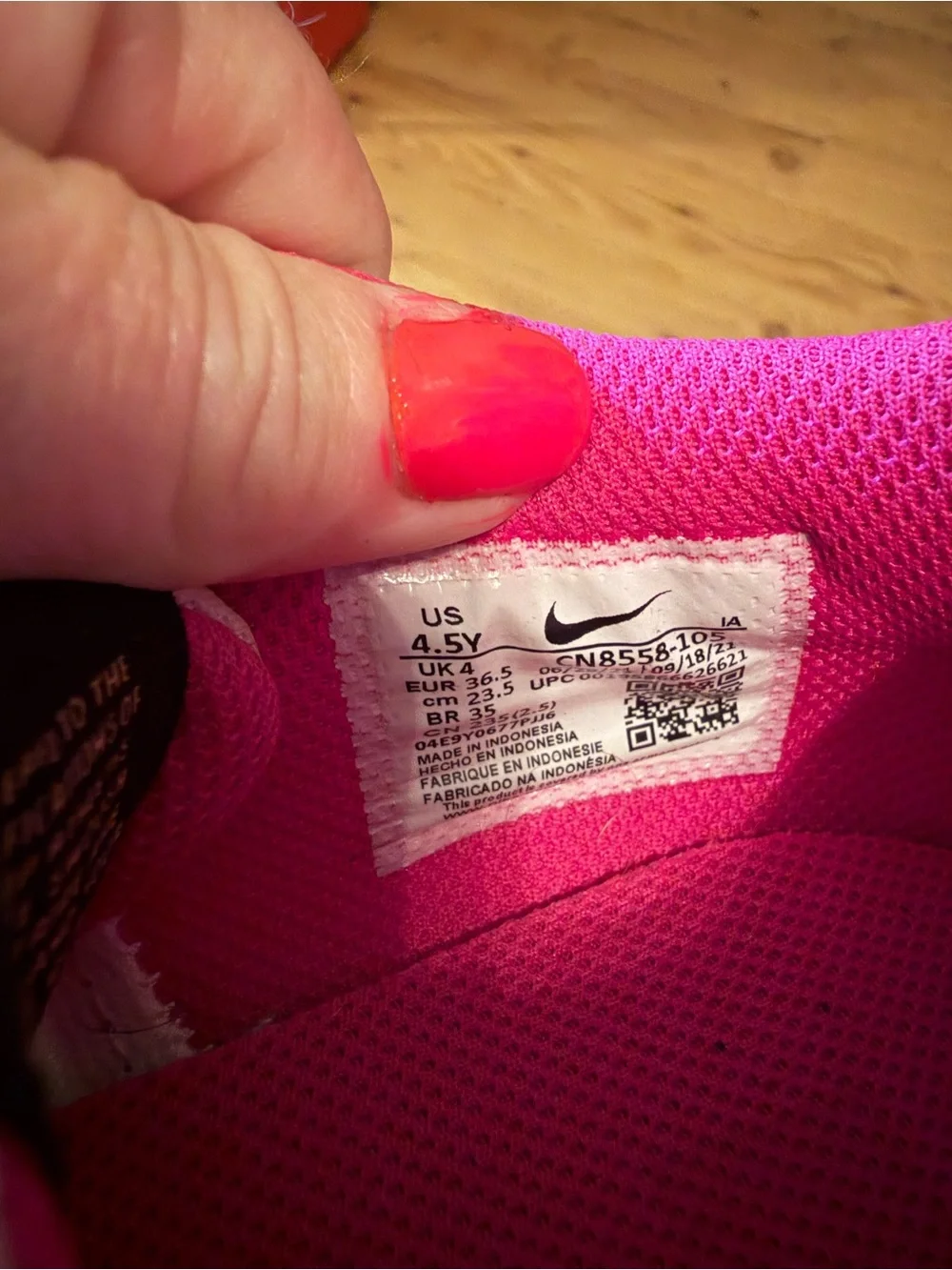 Nike Girls' Hot Pink Mesh Sneaker